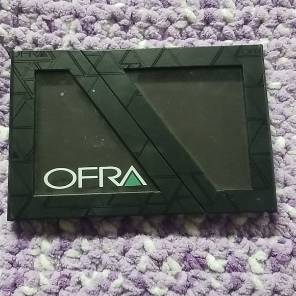 Ofra Magnetic palette - Picture 1 of 1